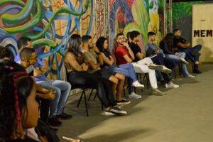 Read more about the article Acadêmicos do Curso de Direito visitam a Biblioteca Comunitária Tamboril ￼