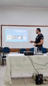 Leia mais sobre o artigo Alunos de Direito da Funam têm Aula Prática com Perito Criminal da Polícia Civil